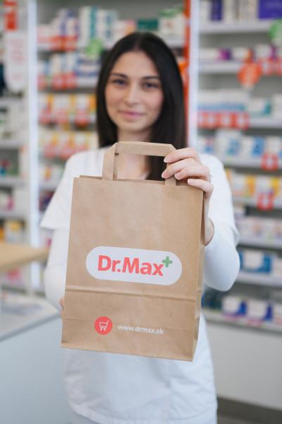 obrázok - Farmaceutický laborant - OC Tesco, Žiar nad Hronom